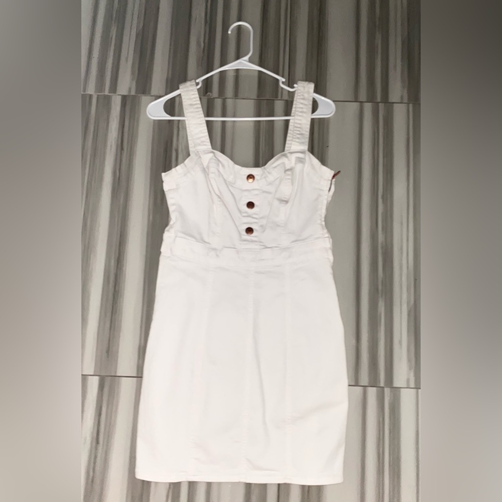 Guess White Buttoned Dress